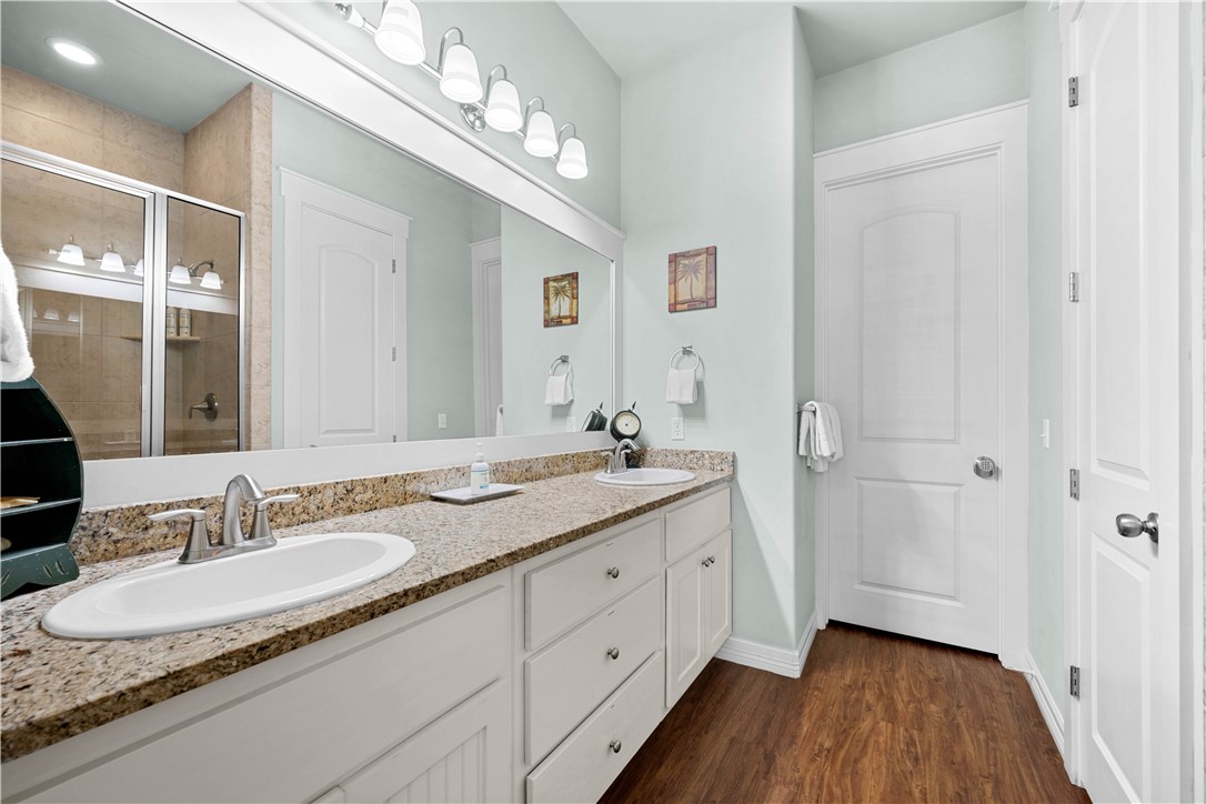 311 Sailhouse Way Property Photo 34
