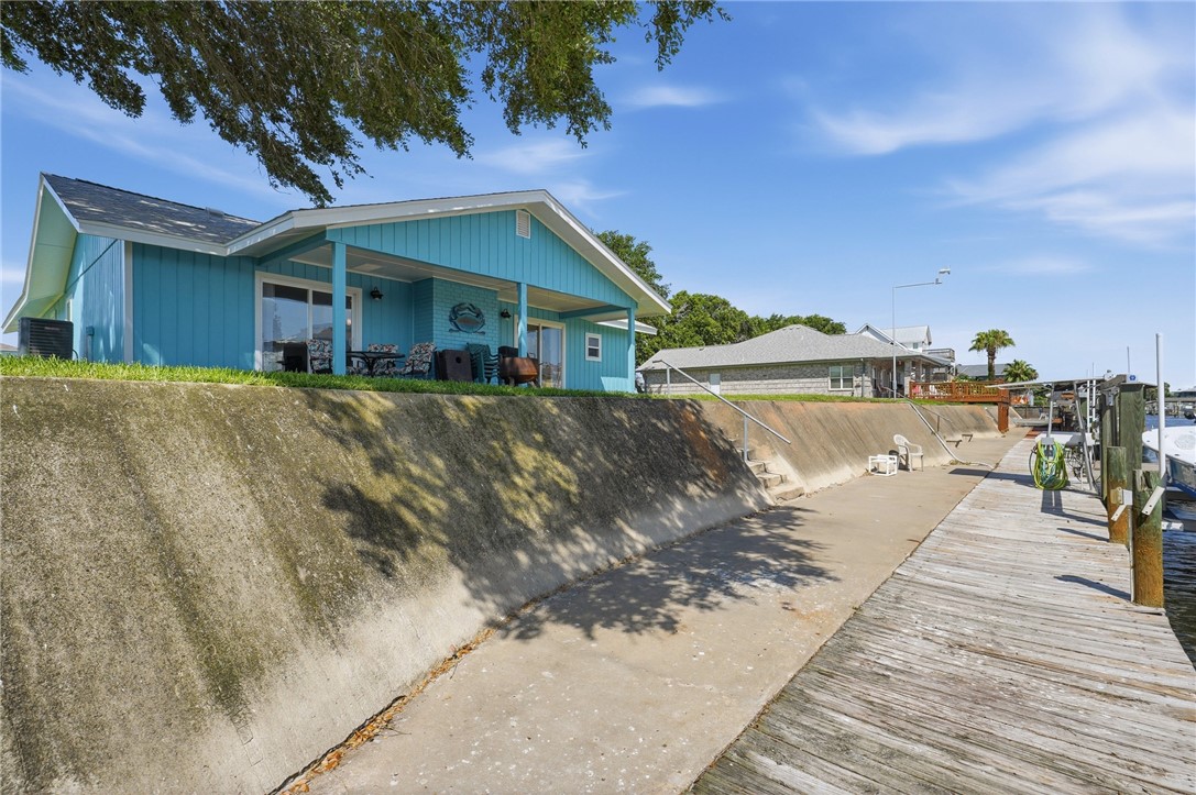 128 Palm Dr Property Photo 32