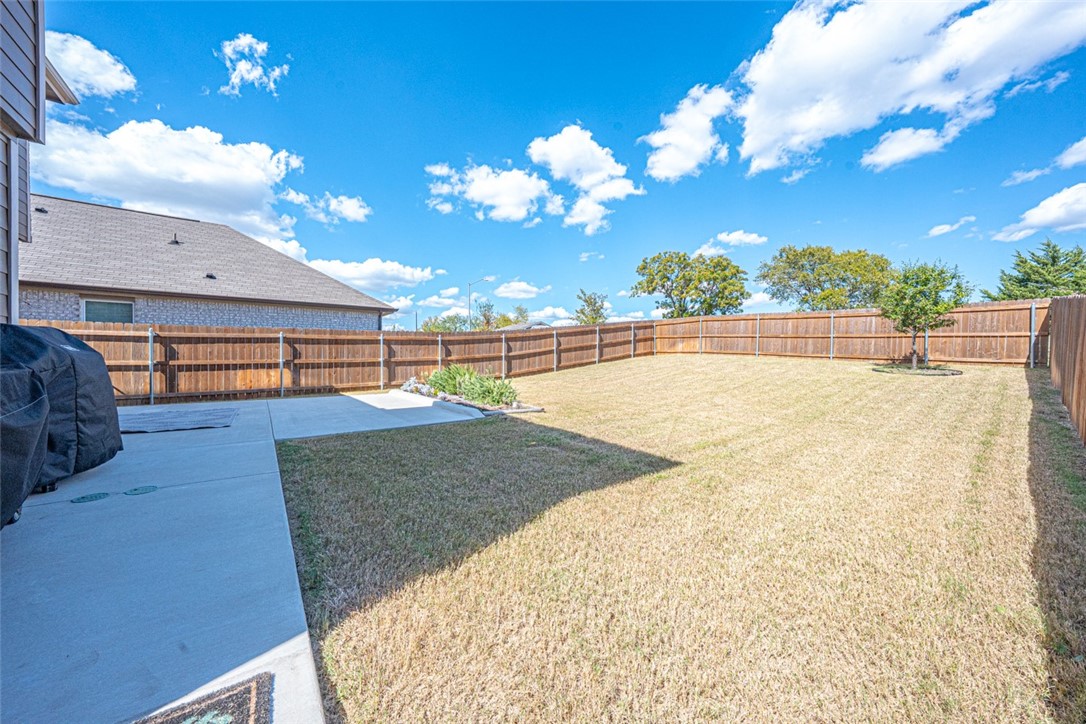 3712 Kings Drive Property Photo 16