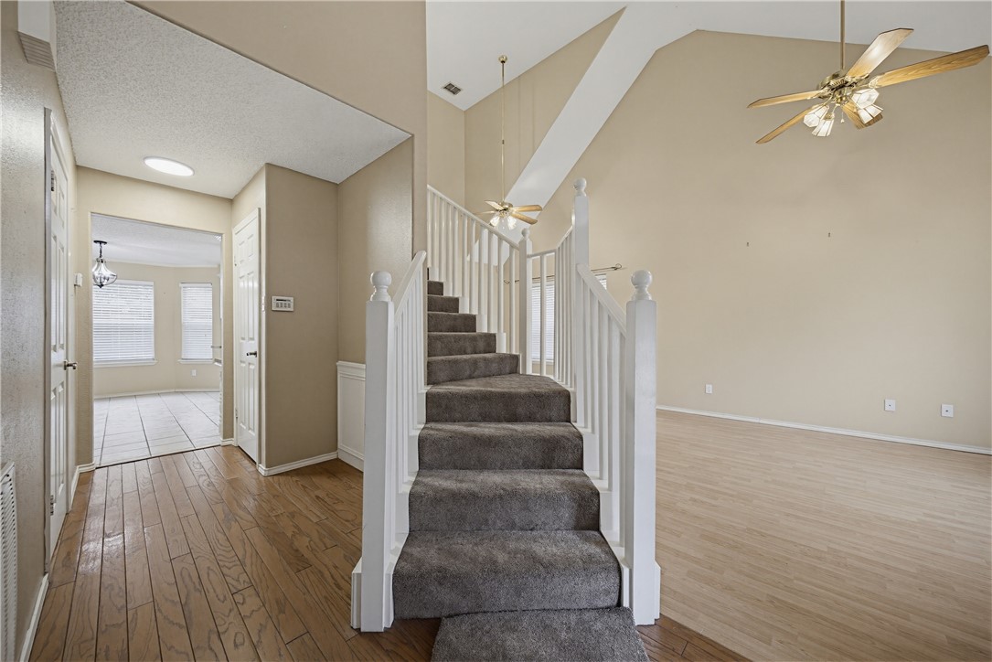 5106 Cavendish Dr Property Photo 5