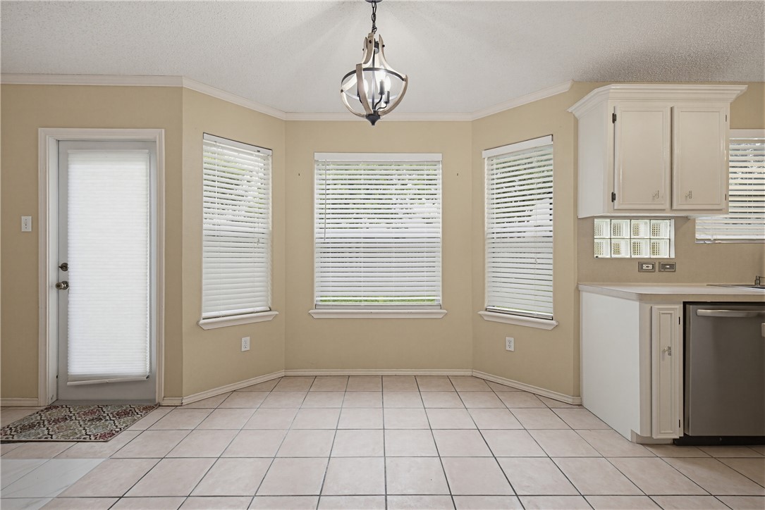5106 Cavendish Dr Property Photo 9