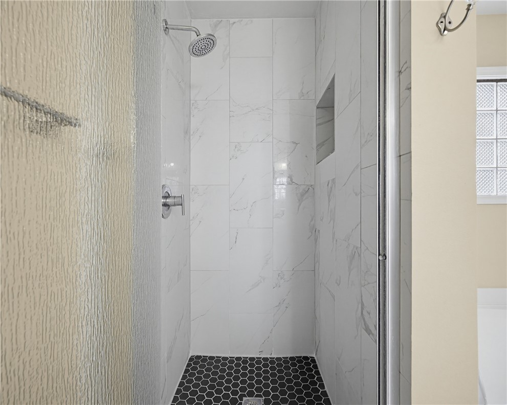 5106 Cavendish Dr Property Photo 24