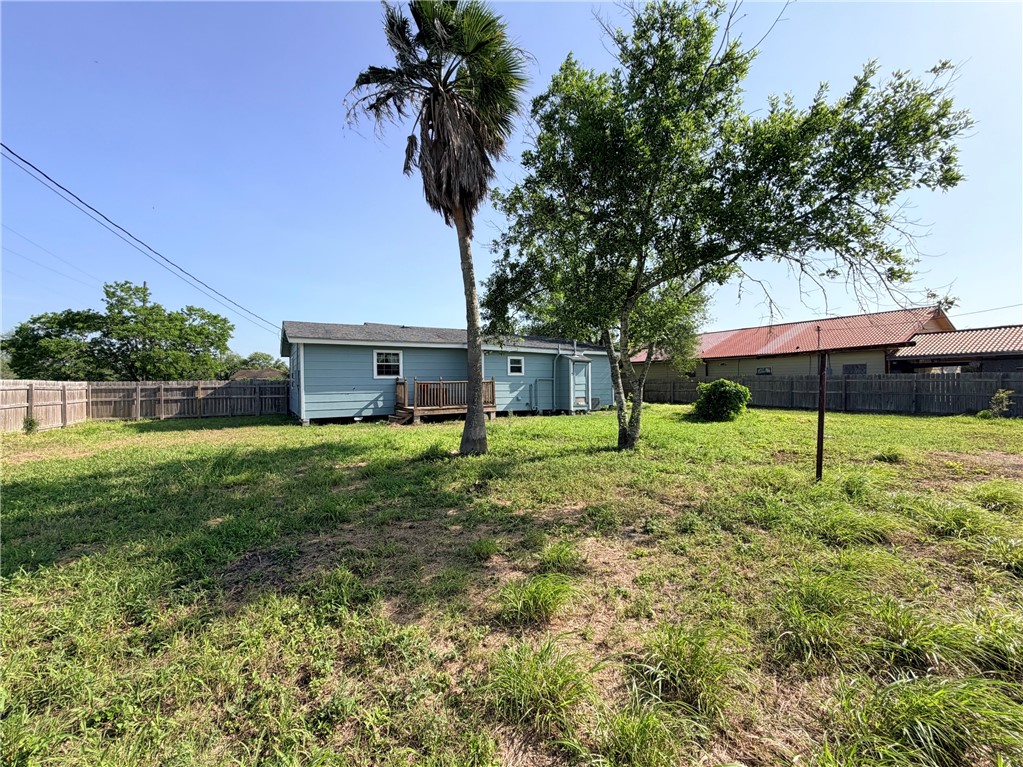 1130 E Ave A Ave Property Photo 15
