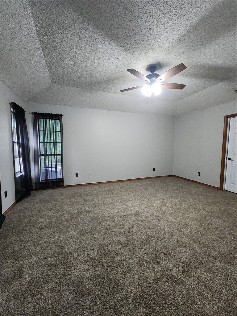 5221 Cromwell Dr Property Photo 11