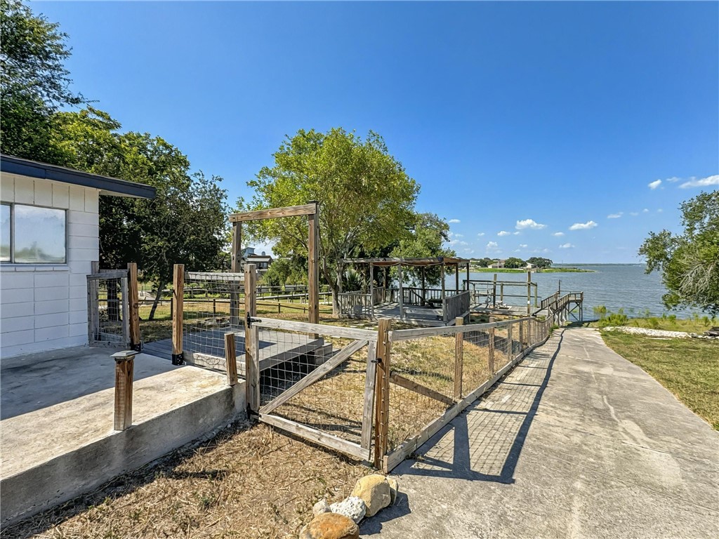 196 E Lake View Trai Property Photo 21