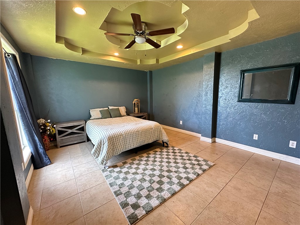 130 Causeway St Property Photo 11