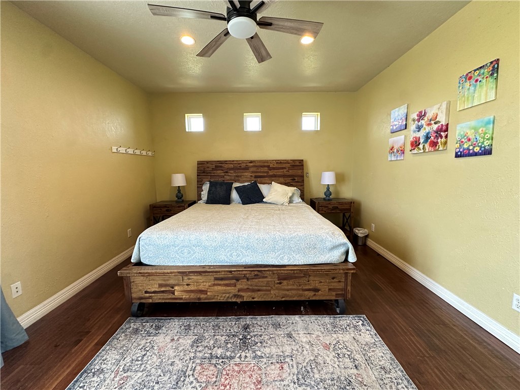 130 Causeway St Property Photo 15