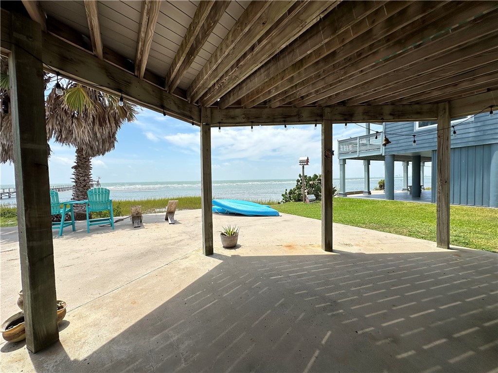 130 Causeway St Property Photo 38