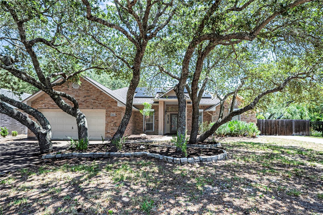 412 Fairway Oaks St Property Photo 1