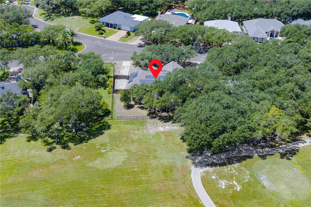 412 Fairway Oaks St Property Photo 40