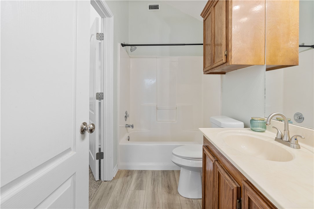 7925 Rock Crest Dr Property Photo 18