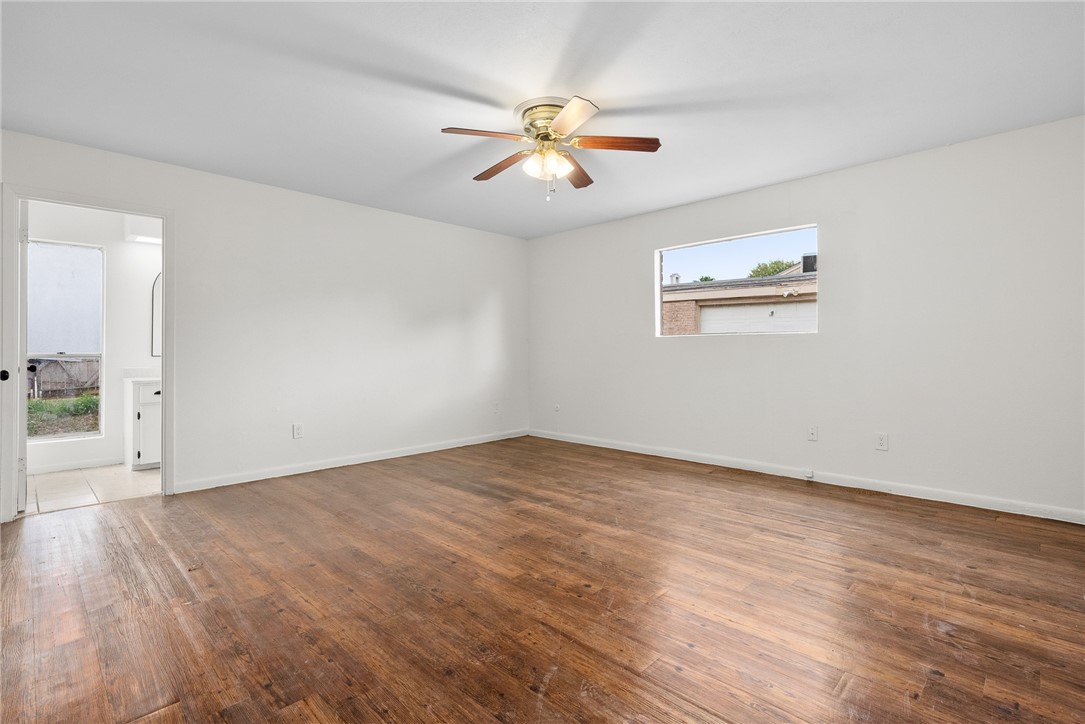 5009 Wingfoot B Property Photo 13