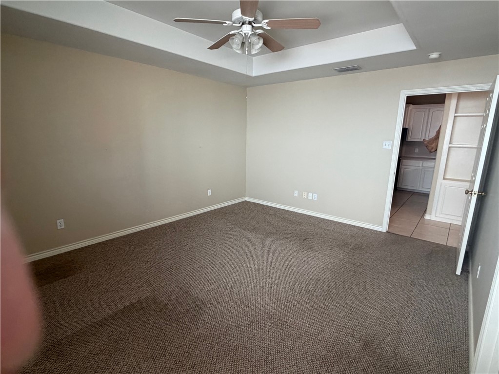 15210 Cruiser St B Property Photo 5