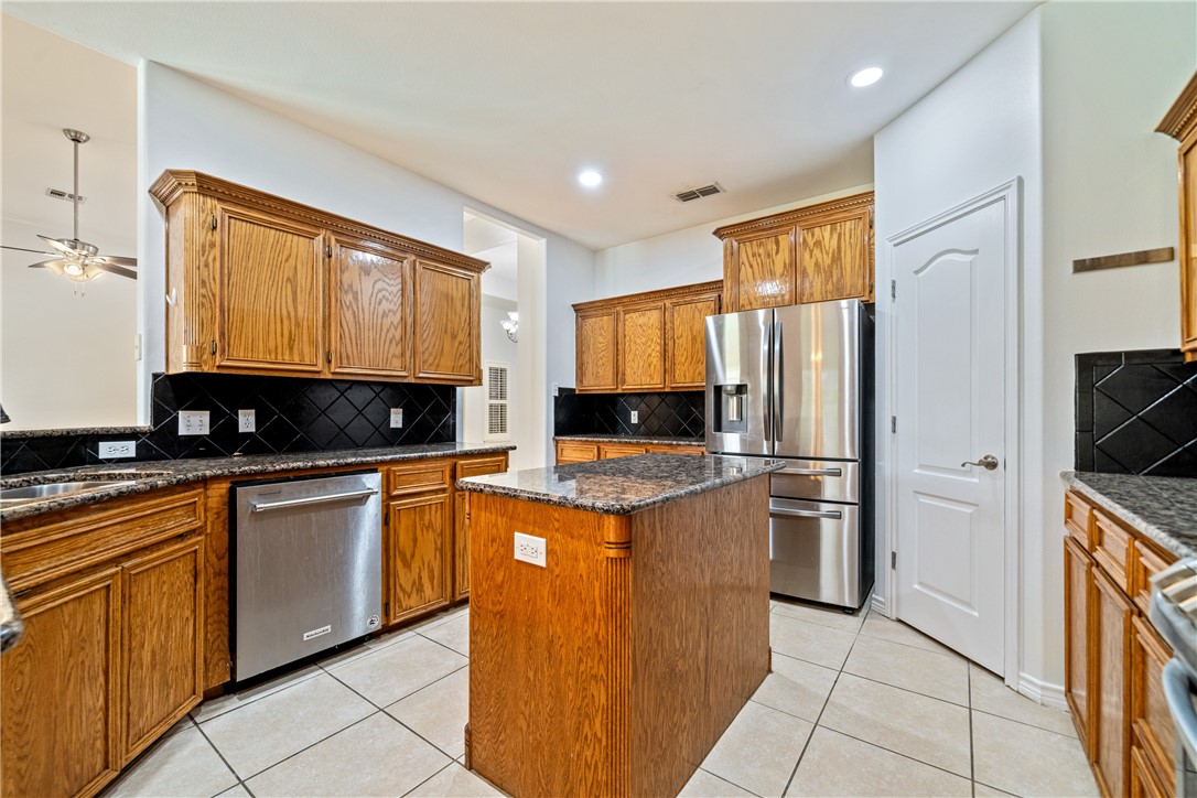 6522 Picante Dr Property Photo 12