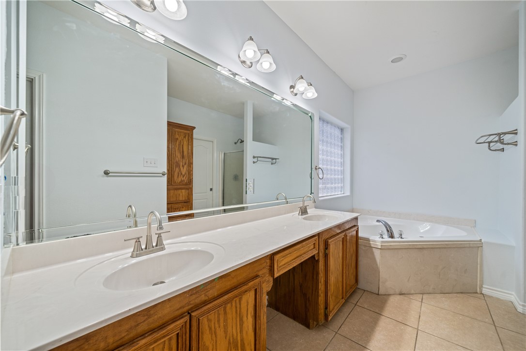 6522 Picante Dr Property Photo 17