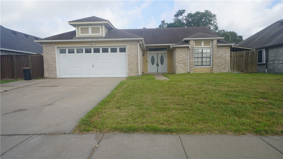 3537 S Washam Dr Property Photo 1