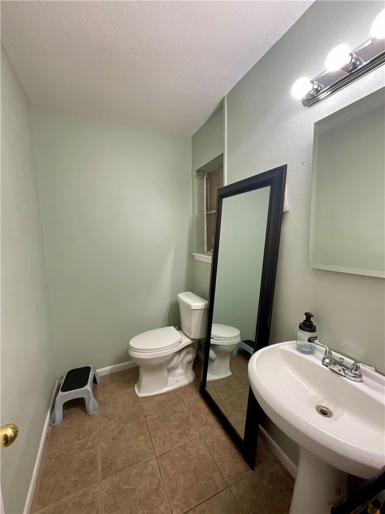 1705 Denver Property Photo 12