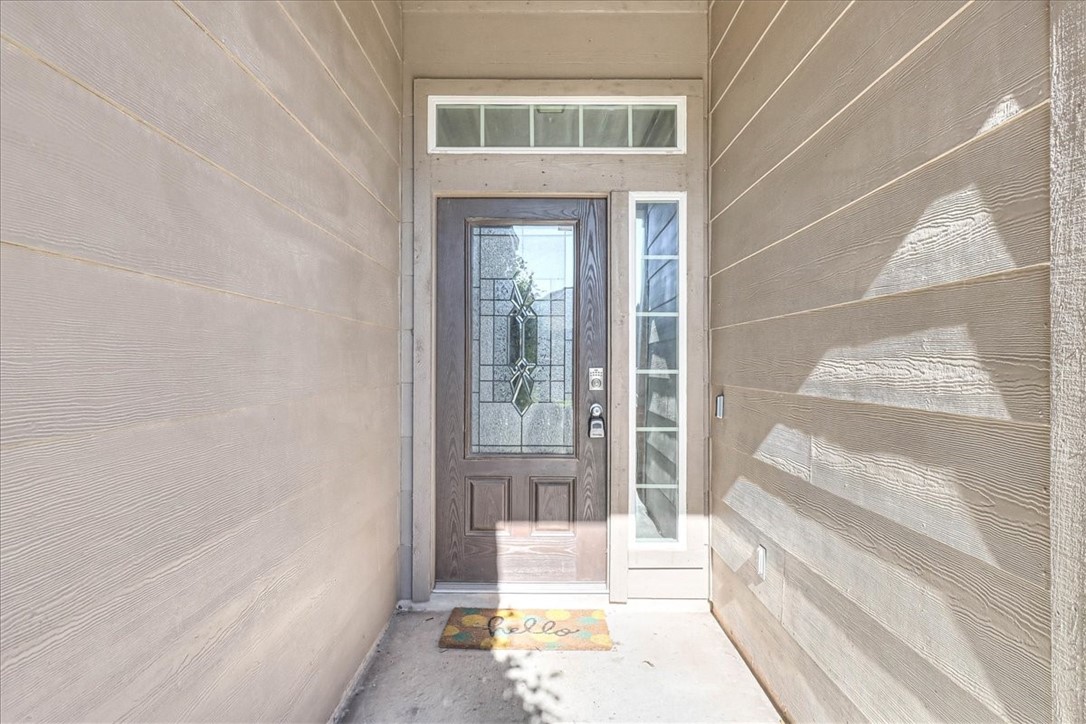 2217 Ibis St Property Photo 4