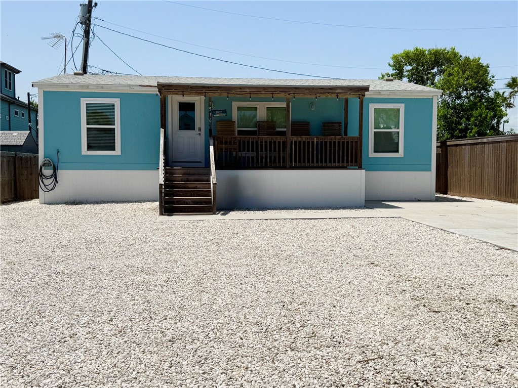 1516 Whispering Sands St Property Photo 1