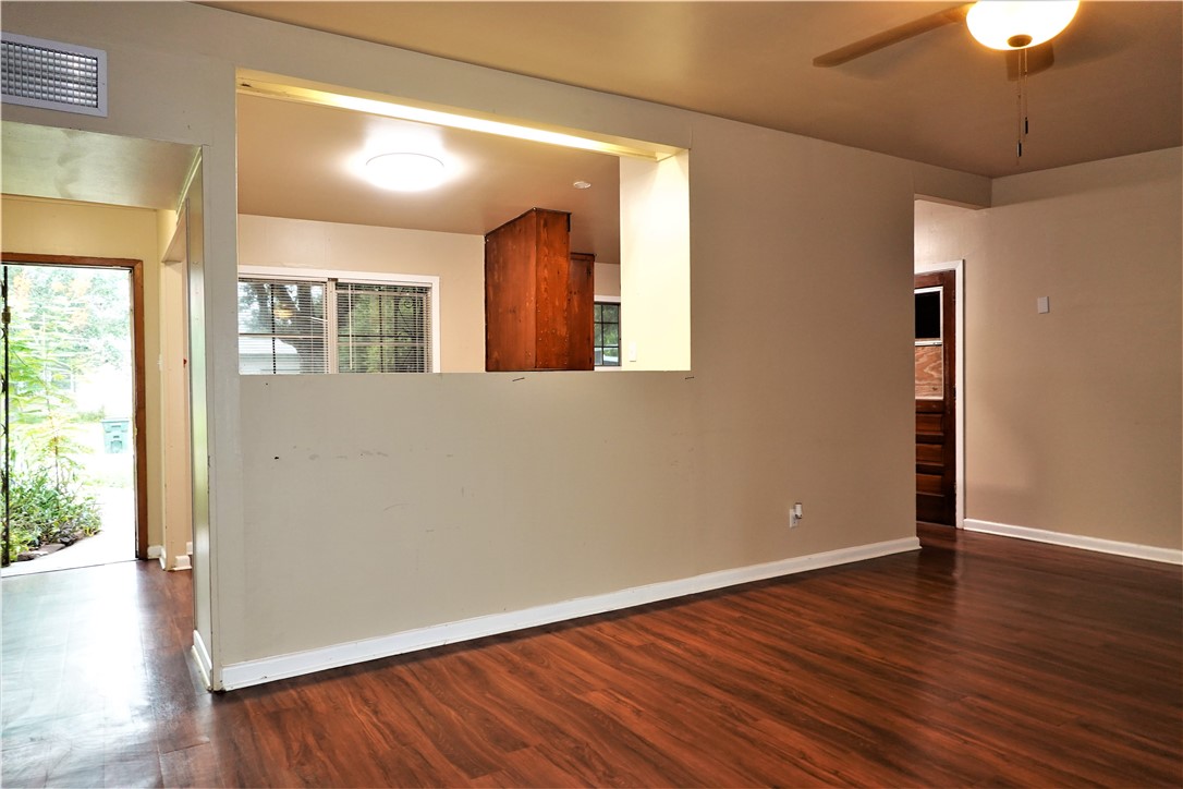 620 Reynolds Ave Property Photo 4