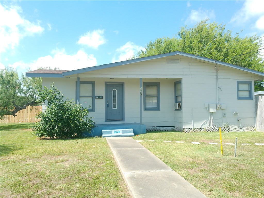 3549 Cypress St Property Photo 1