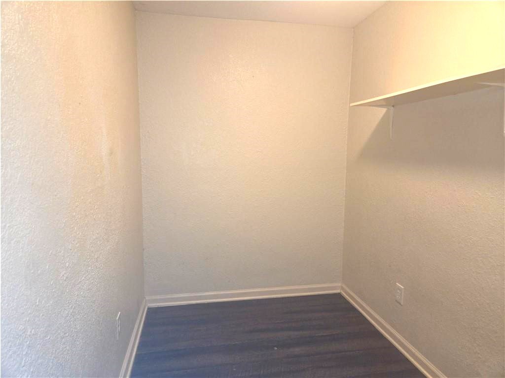 3734 Honey Creek Dr Property Photo 14