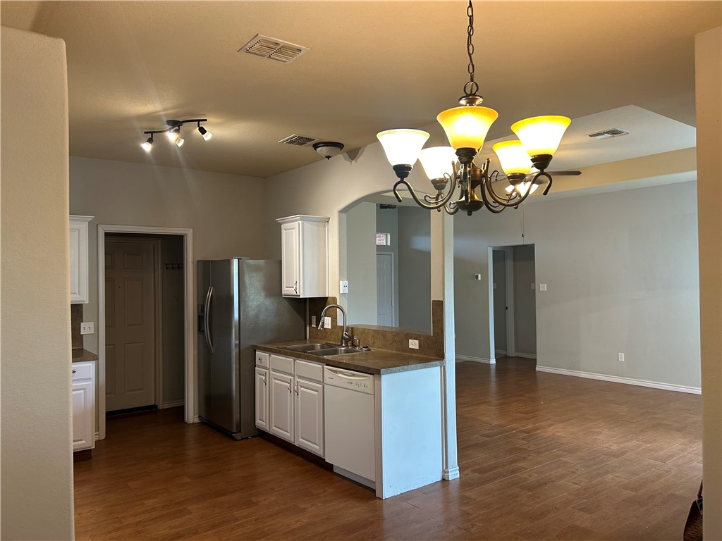 6726 Labonte Property Photo 5