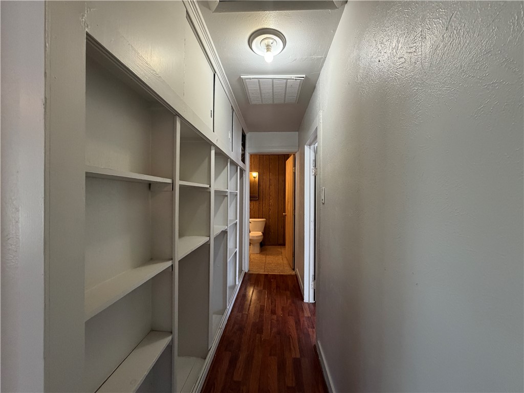 200 Clemmer St A Property Photo 13