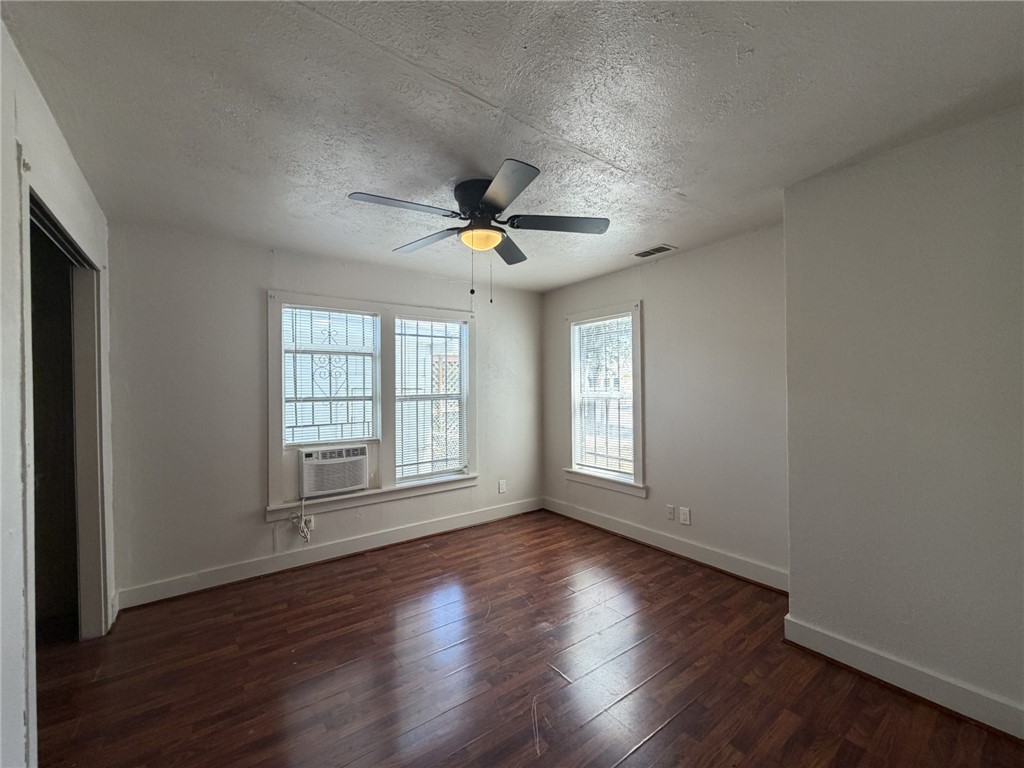 200 Clemmer St A Property Photo 14