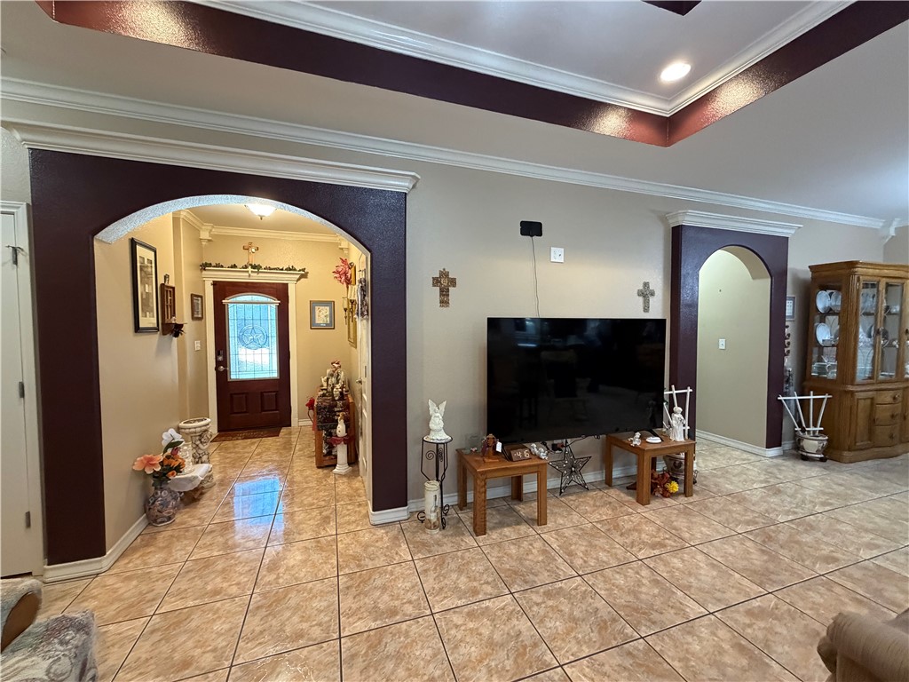 2802 Yeager Dr Property Photo 8