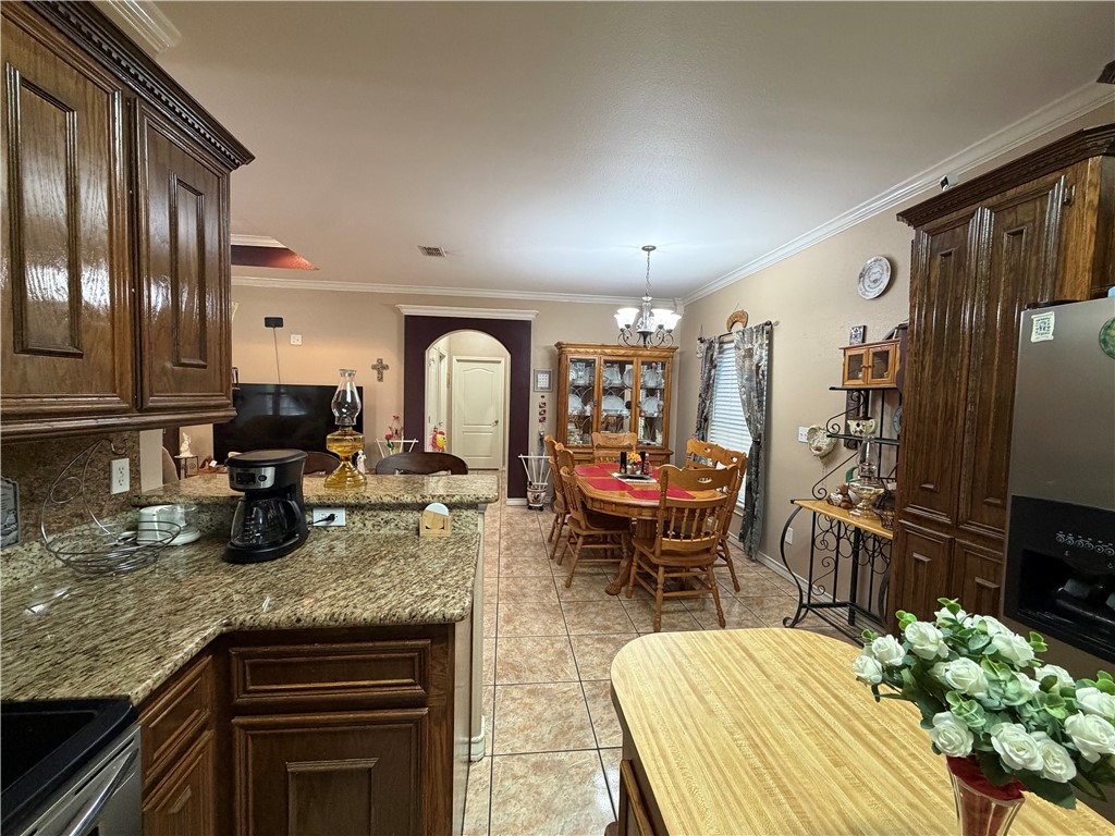 2802 Yeager Dr Property Photo 12