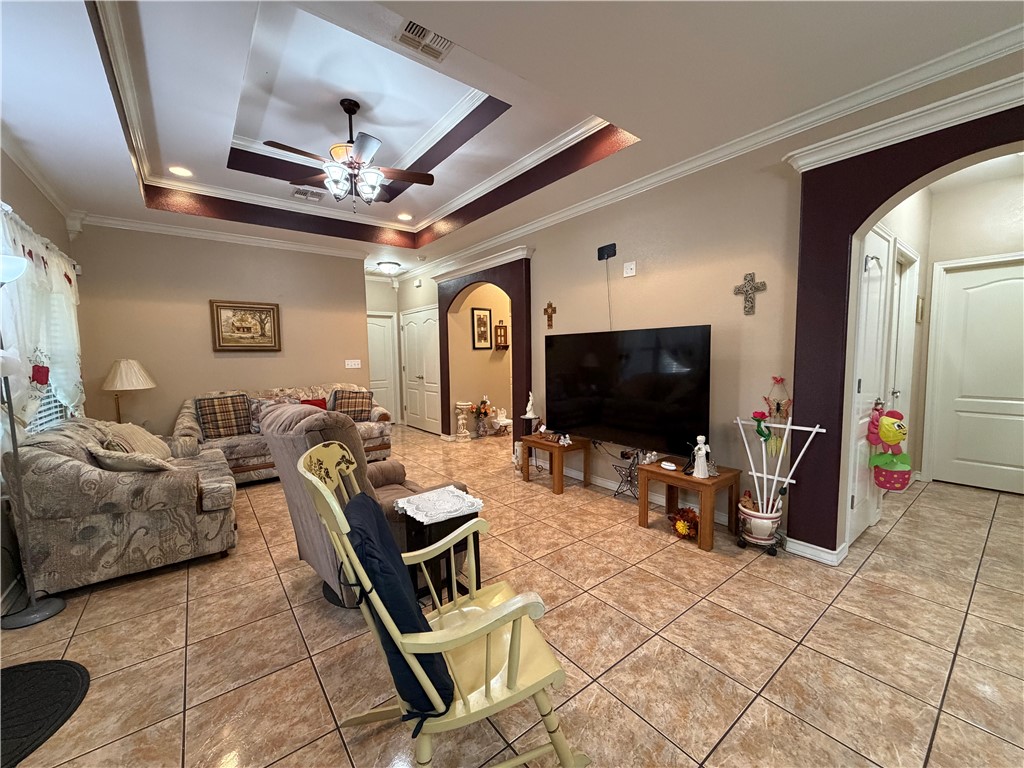2802 Yeager Dr Property Photo 14