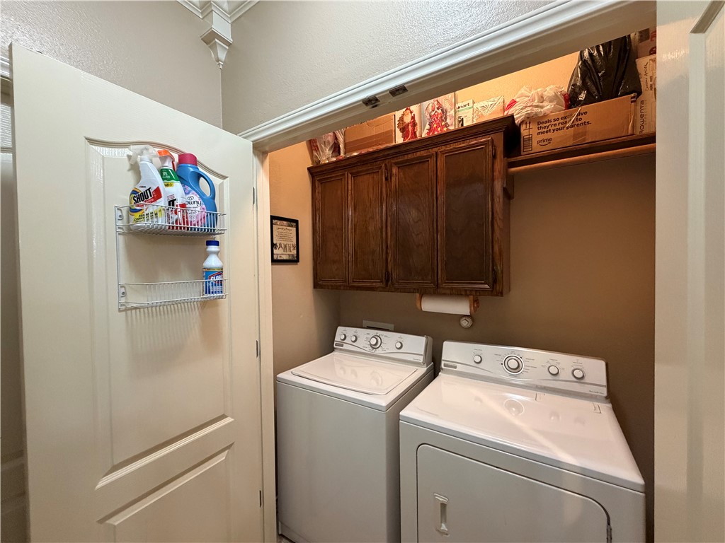 2802 Yeager Dr Property Photo 16