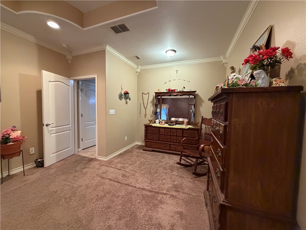 2802 Yeager Dr Property Photo 17