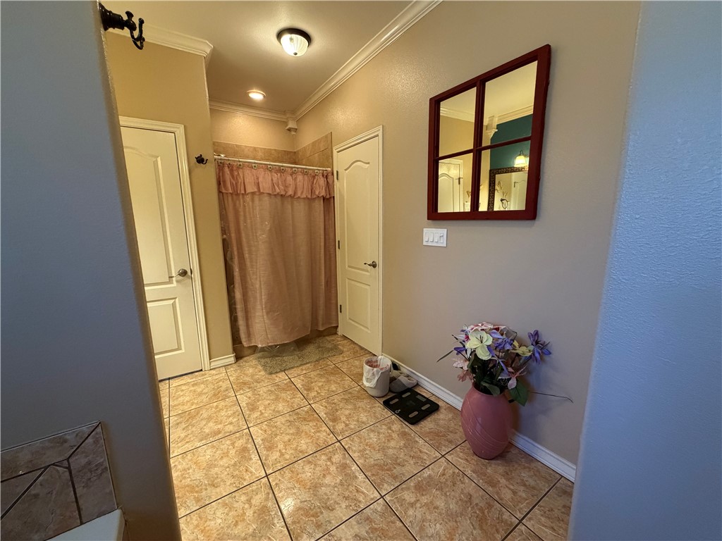 2802 Yeager Dr Property Photo 26