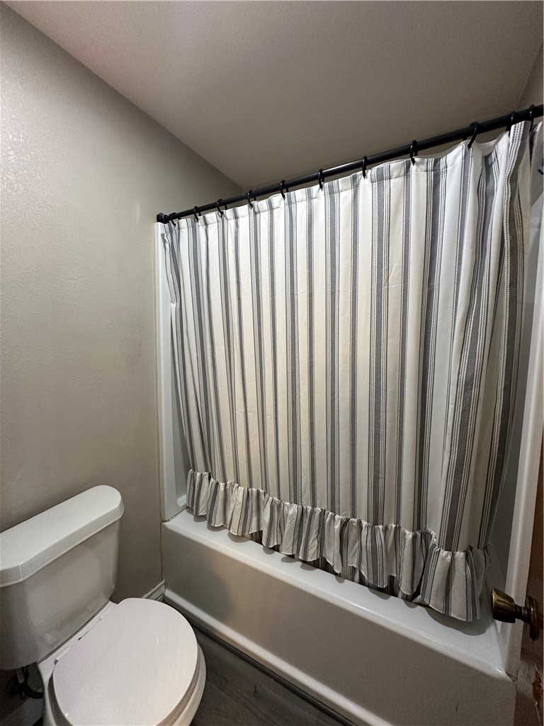 2429 Woodway Dr Property Photo 24