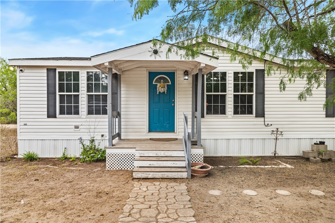 277 Mustang Property Photo 1