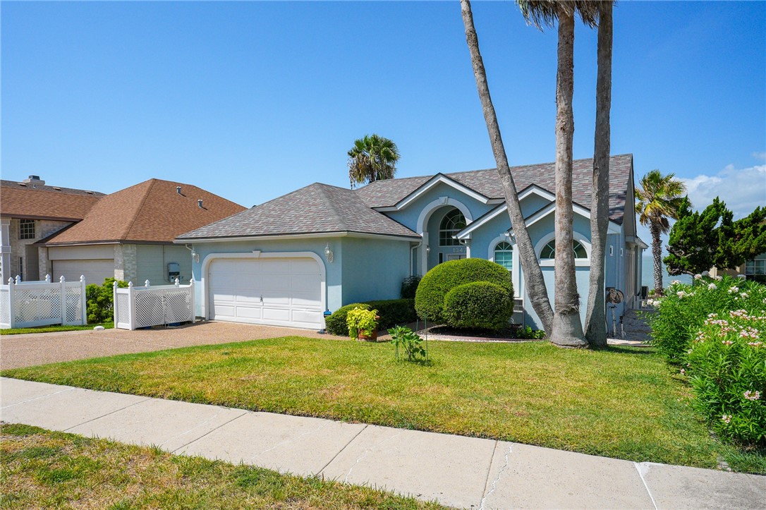 1347 W Bayview Dr Property Photo 4