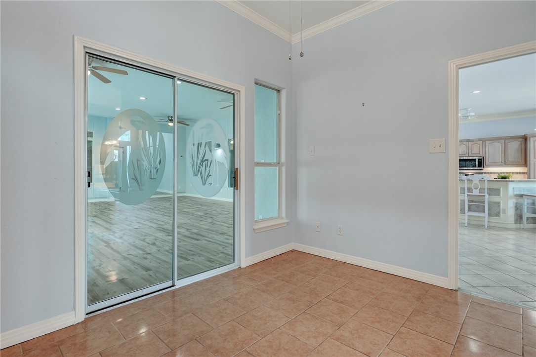 1347 W Bayview Dr Property Photo 25