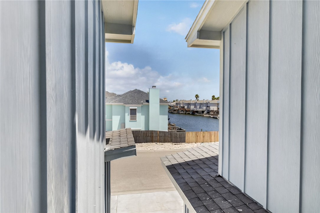 13981 Ports O Call Dr Property Photo 19