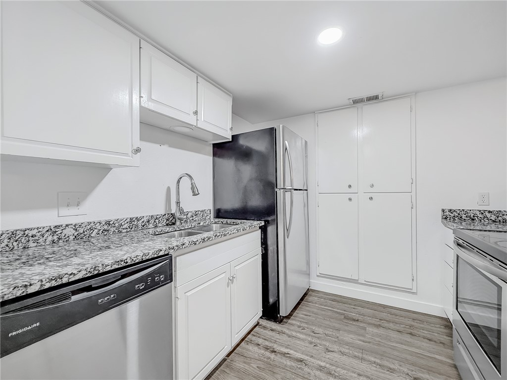 302 Easy B Property Photo 9