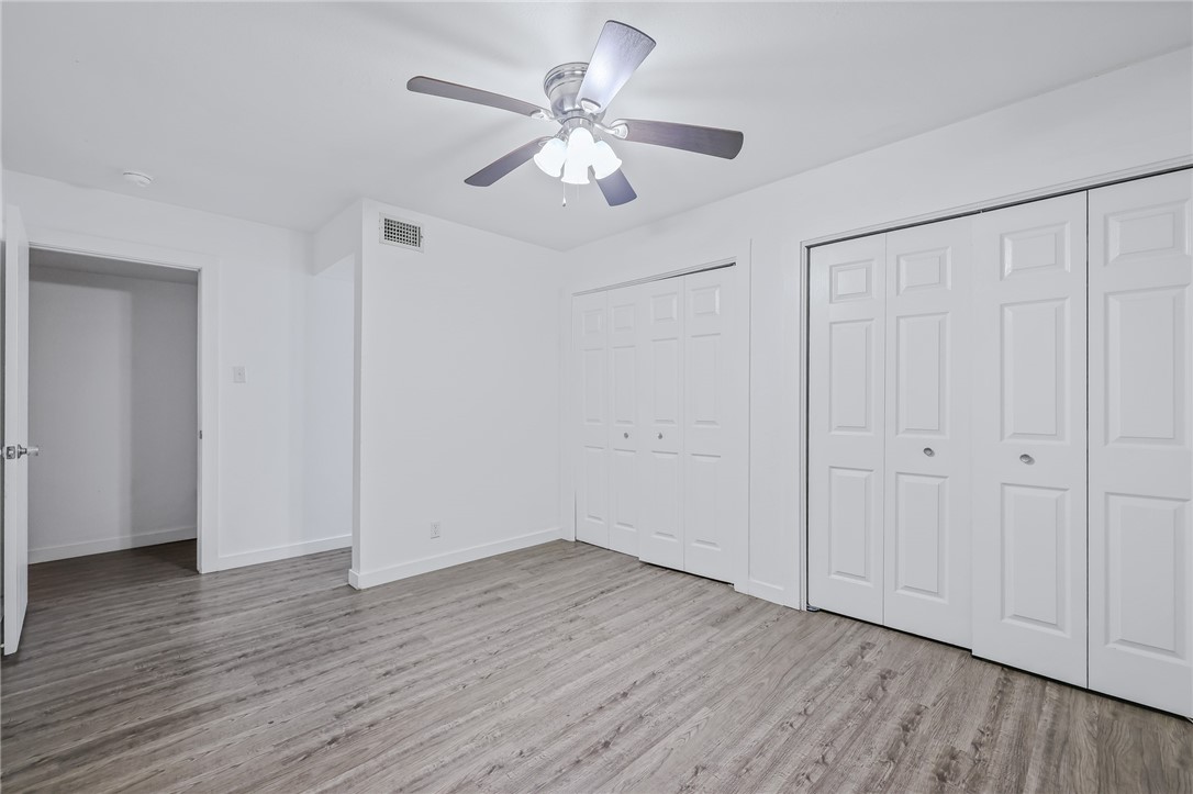 302 Easy B Property Photo 12