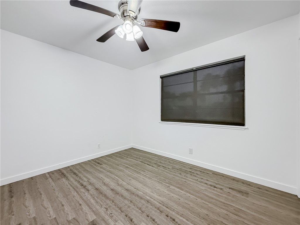 302 Easy B Property Photo 17