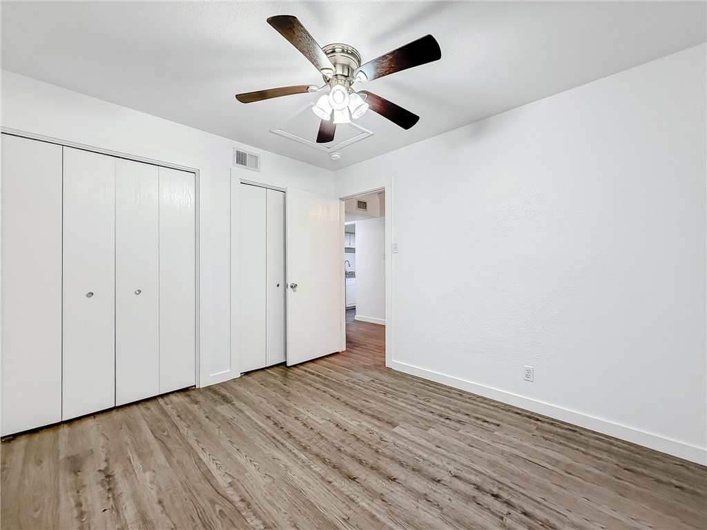 302 Easy B Property Photo 18