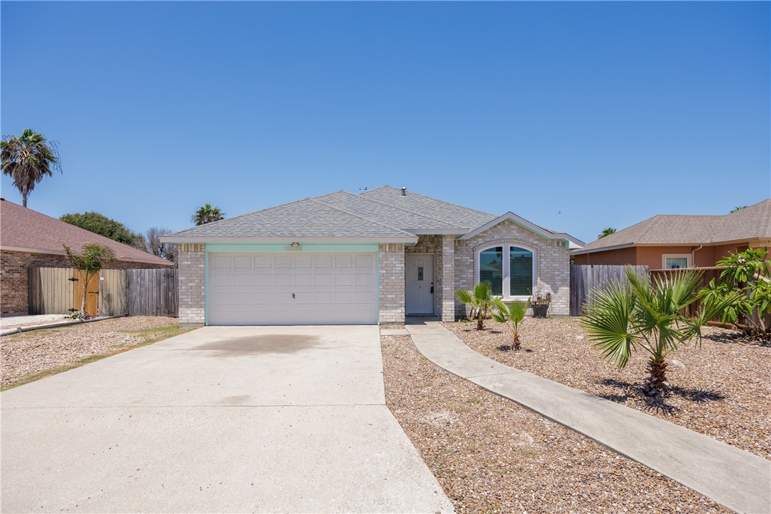 13834 Flintlock Dr Property Photo 3