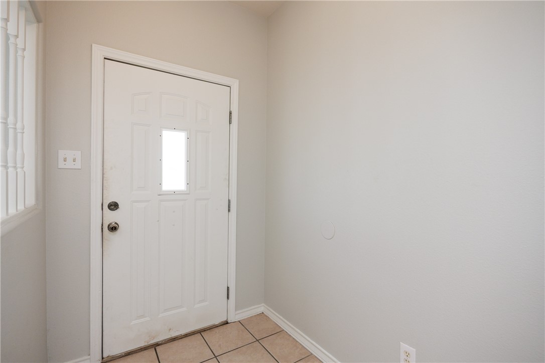13834 Flintlock Dr Property Photo 14