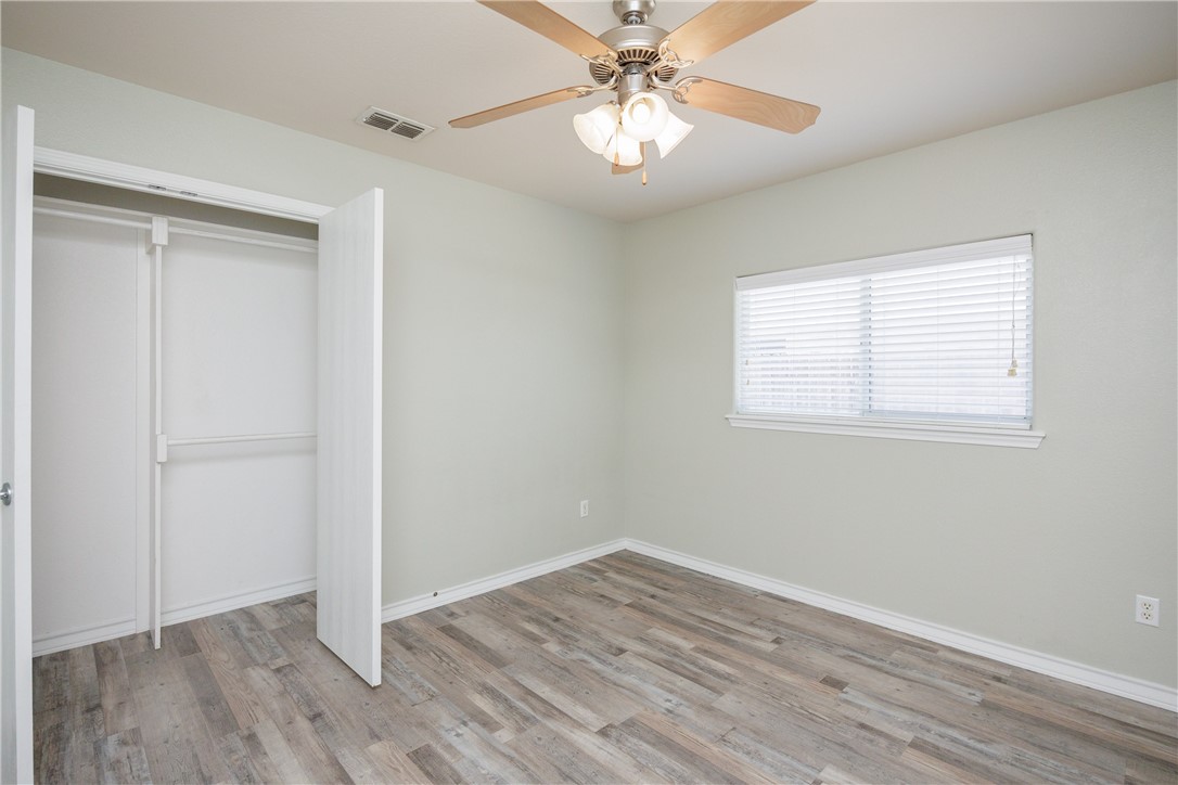 13834 Flintlock Dr Property Photo 36