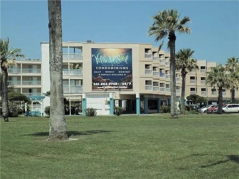 3938 Surfside Blvd 3330 Property Photo 1