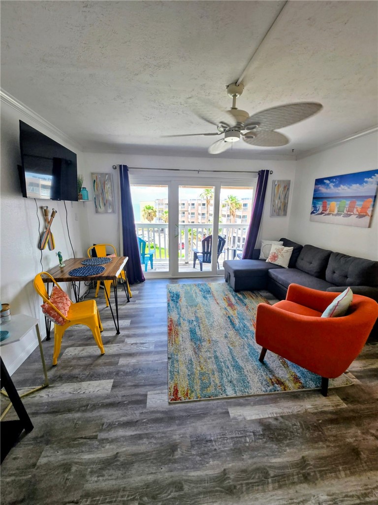 3938 Surfside Blvd 3330 Property Photo 2