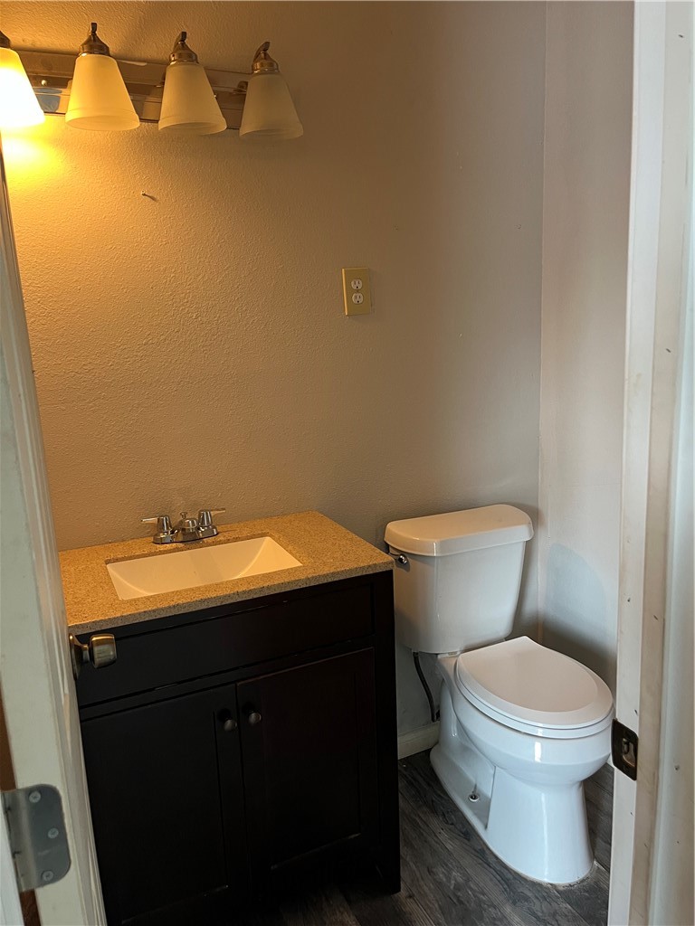 4418 Vestal St Property Photo 16